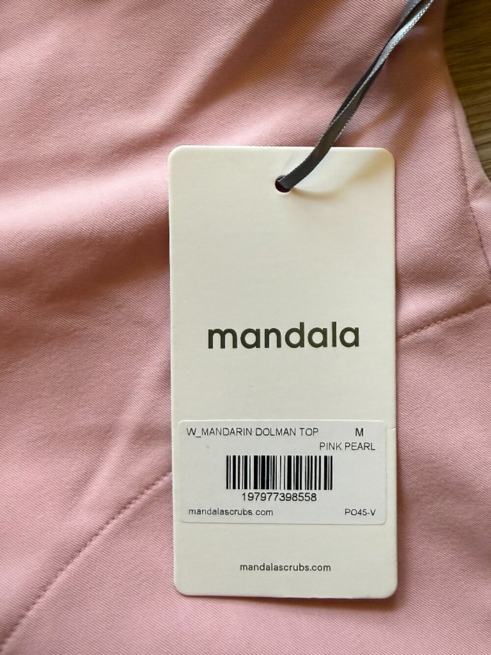 Mandala Scrub Set in Pink Pearl NWT - Picture 5 of 10